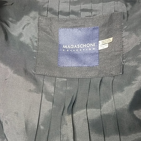 Magaschoni Collection Black Shiny Jacket - Picture 7 of 12